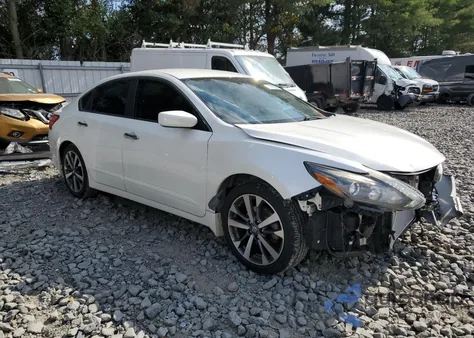 2016 Nissan Altima 2.5 из США, поврежденный, VIN 1N4AL3AP1GC221517